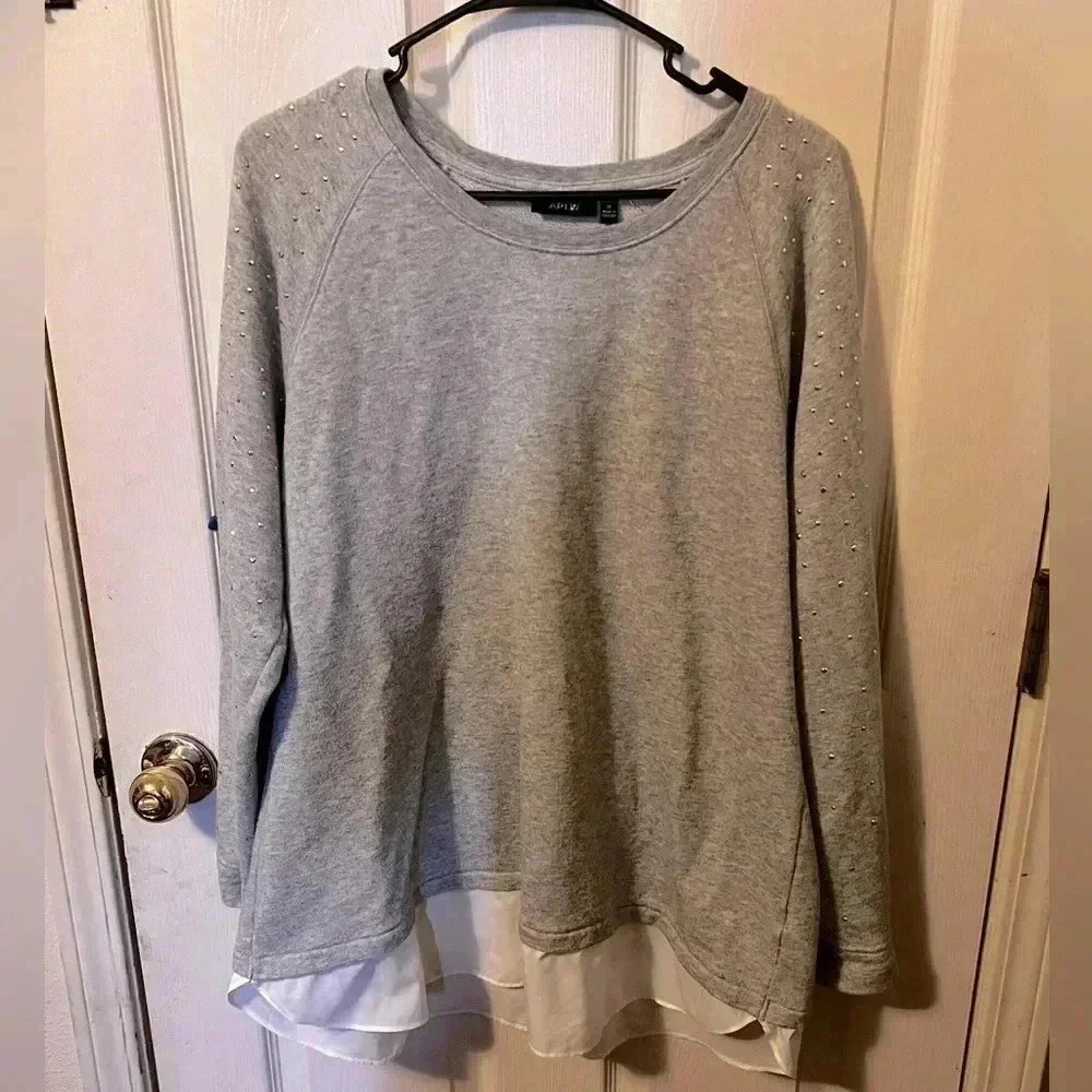 Apt.9 Women's Size 1X Lightweight Sweater Gray White Long Sleeve Hi-Low Sparkles